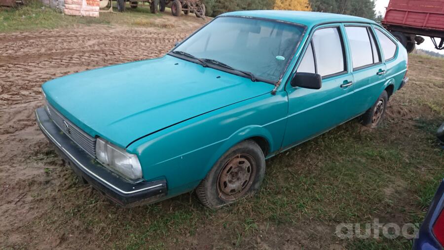 Volkswagen Passat B2 Hatchback 5-doors