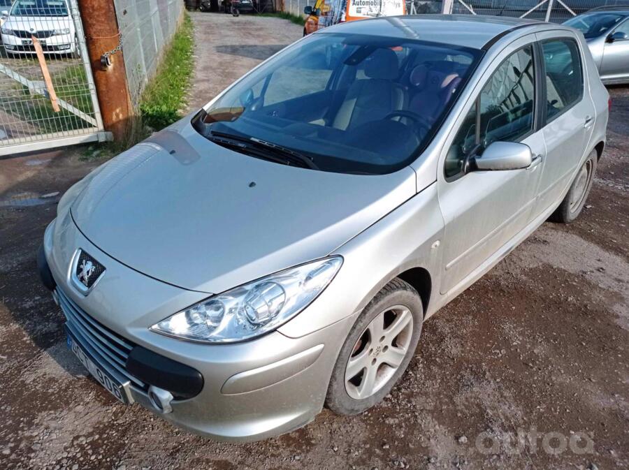Peugeot 307 1 generation [restyling] Hatchback 5-doors