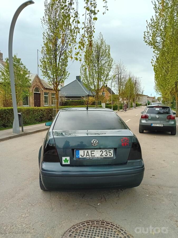 Volkswagen Bora 1 generation Sedan