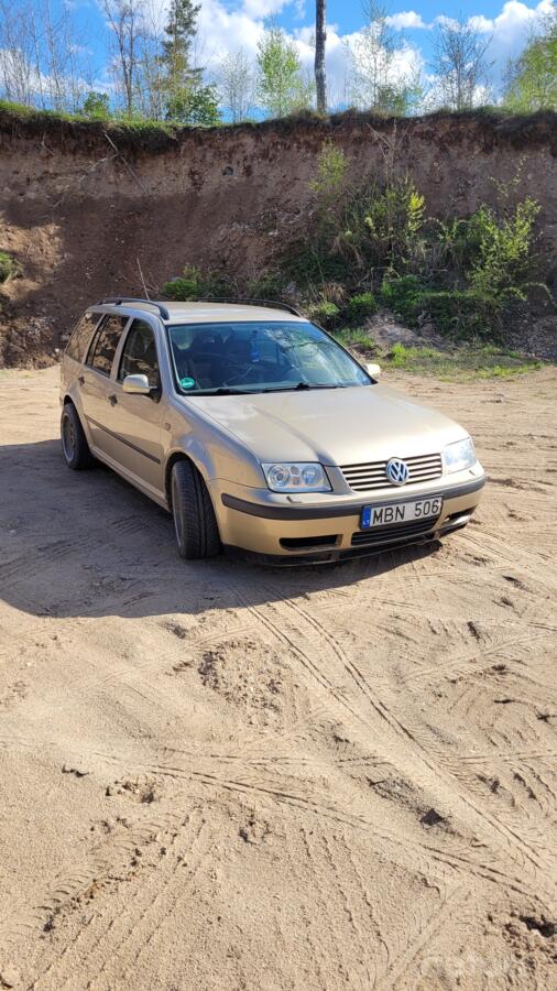 Volkswagen Bora 1 generation Variant wagon