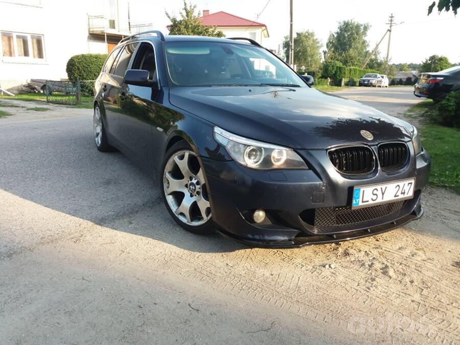 BMW 5 Series E60/E61 Touring wagon