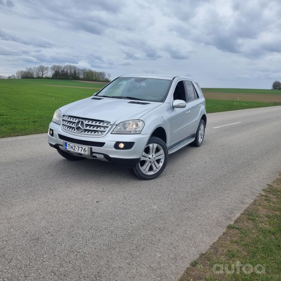 Mercedes-Benz M-Class W164 Crossover 5-doors