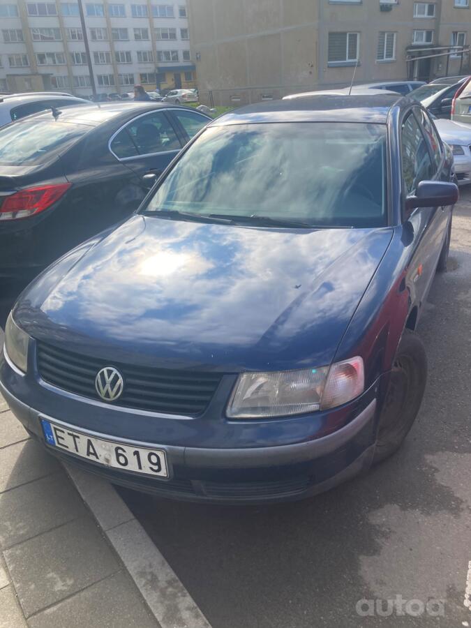 Volkswagen Passat B5 Sedan 4-doors