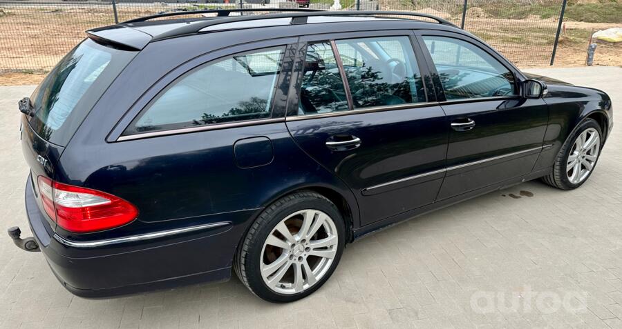 Mercedes-Benz E-Class W211/S211 wagon 5-doors