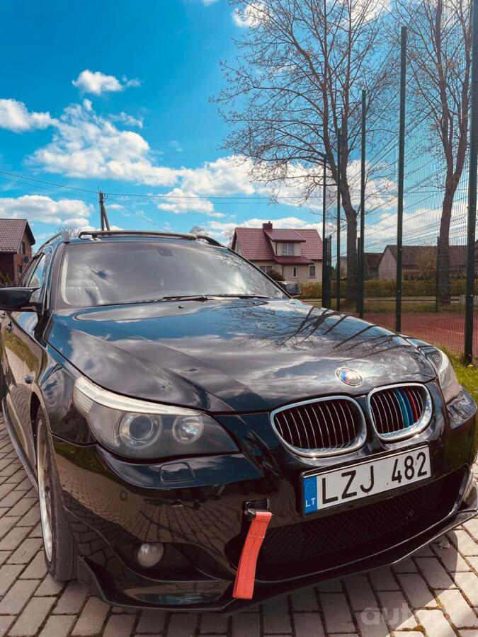 BMW 5 Series E60/E61 Touring wagon