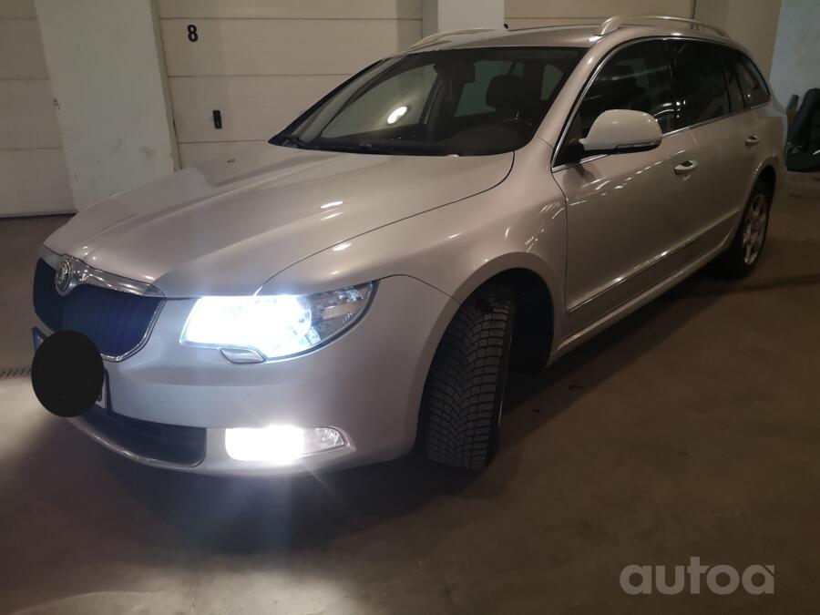 Skoda Superb 2 generation Combi wagon