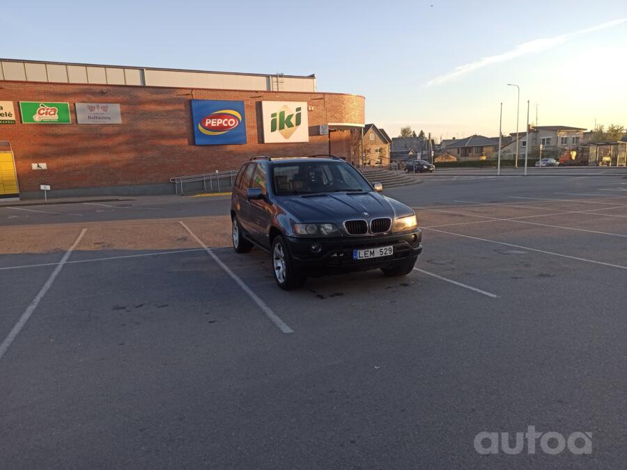 BMW X5 E53 Crossover