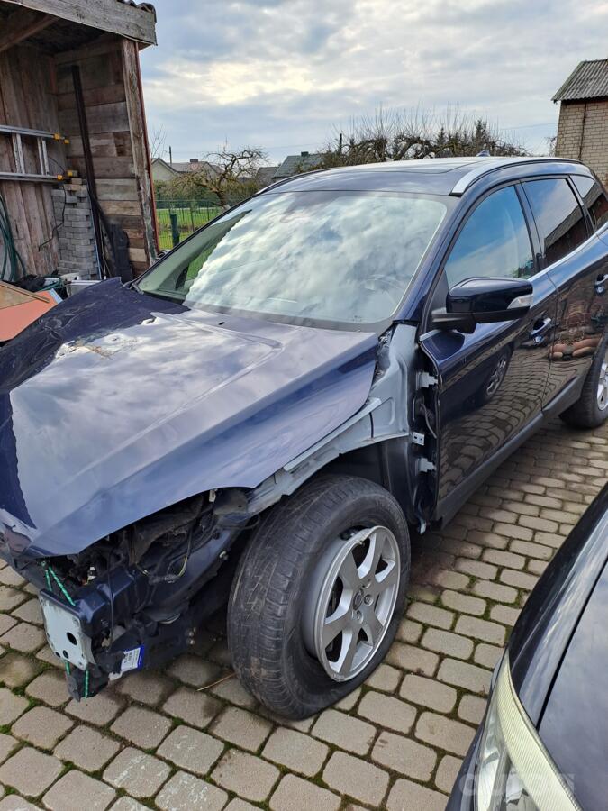 Volvo XC60 1 generation Crossover