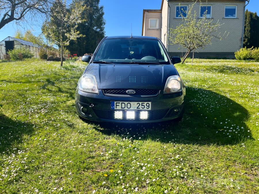 Ford Fiesta 5 generation Hatchback 3-doors