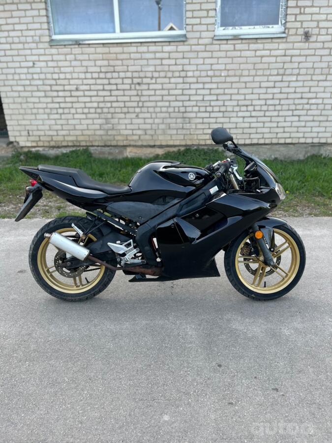 Yamaha TZR