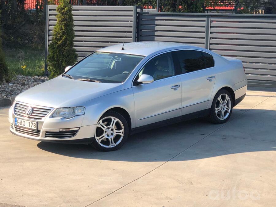 Volkswagen Passat B6 Sedan 4-doors
