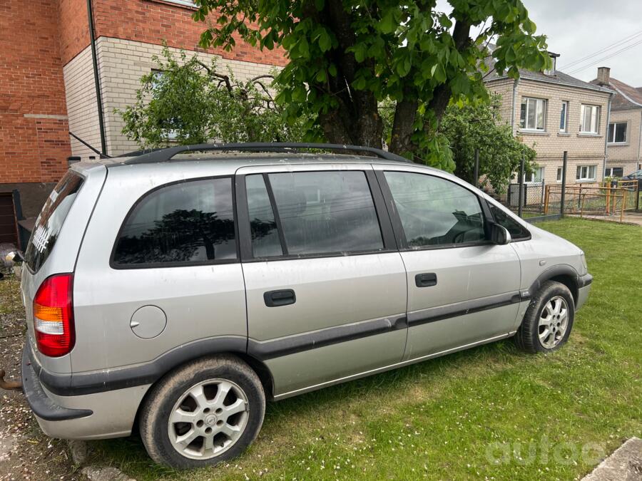 Opel Zafira A Minivan 5-doors