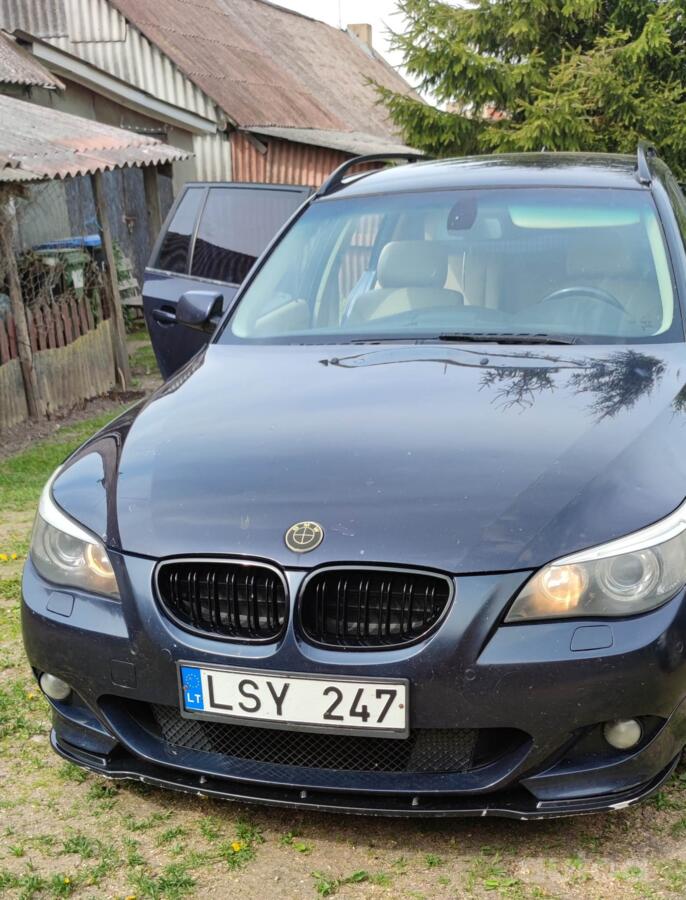 BMW 5 Series E60/E61 Touring wagon