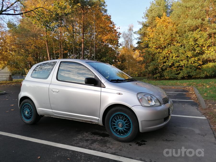 Toyota Yaris P1 Hatchback 3-doors