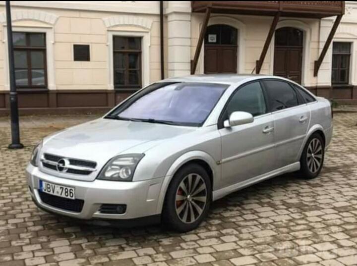 Opel Vectra C GTS hatchback