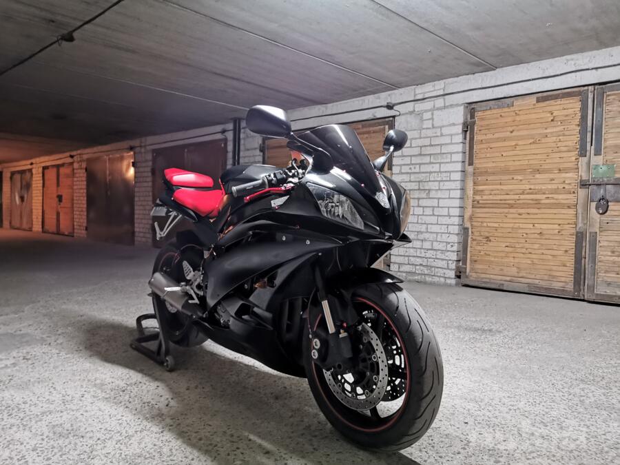 Yamaha YZF