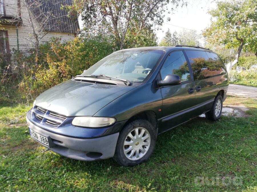 Chrysler Voyager 3 generation Grand minivan 5-doors