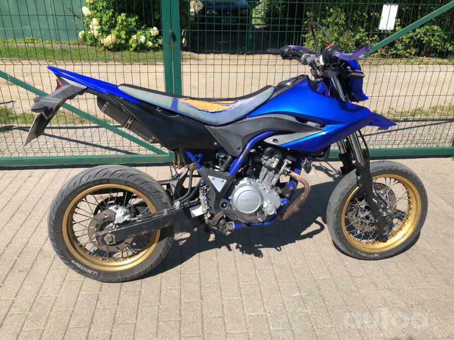 Yamaha WR