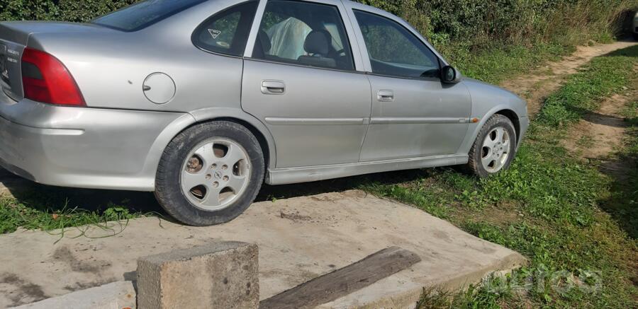 Opel Vectra B [restyling] Sedan 4-doors