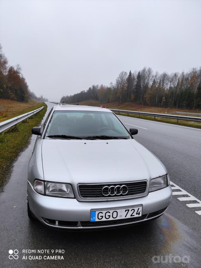 Audi A4 B5 Sedan