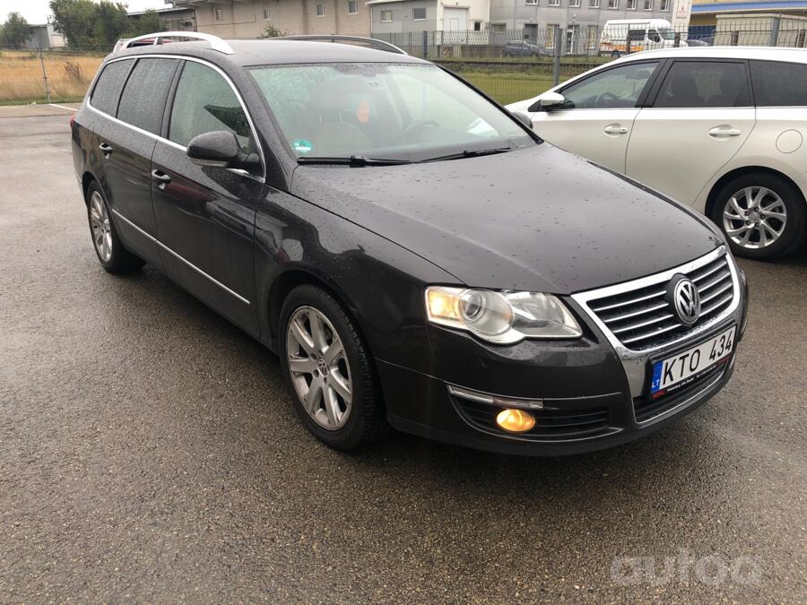 Volkswagen Passat B6 wagon 5-doors