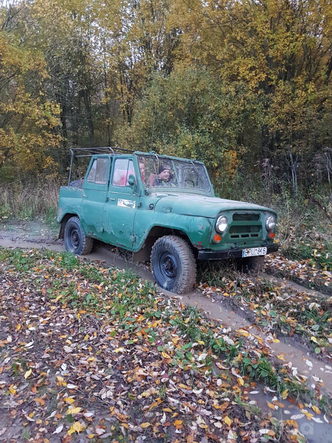 UAZ 469 1 generation SUV