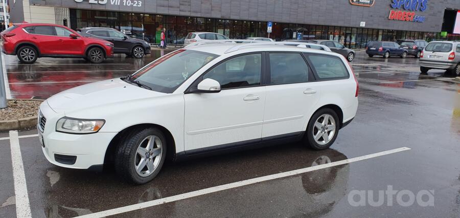 Volvo V50 1 generation [restyling]