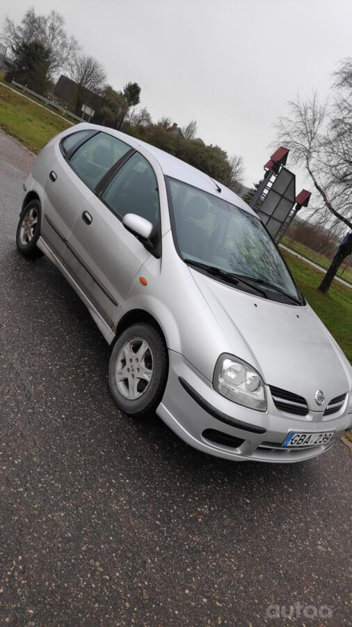 Nissan Almera Tino 1 generation [restyling]
