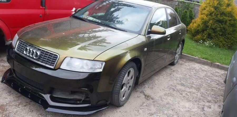 Audi A4 B6 Sedan