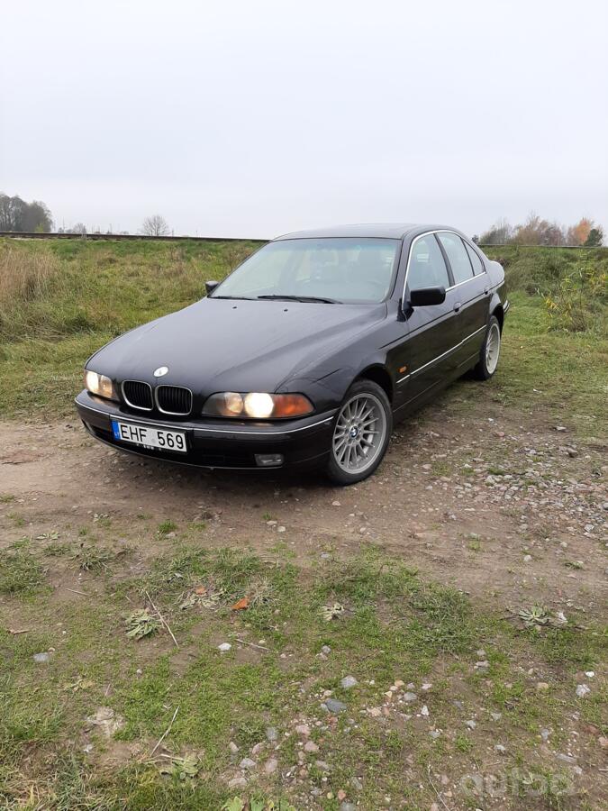 BMW 5 Series E39 Sedan 4-doors