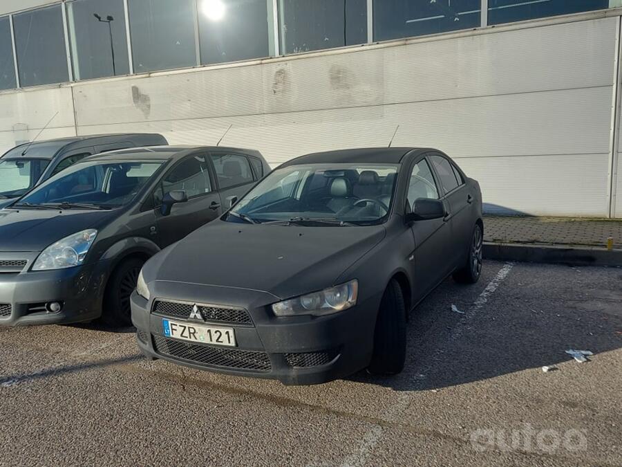 Mitsubishi Lancer X Sportback hatchback 5-doors