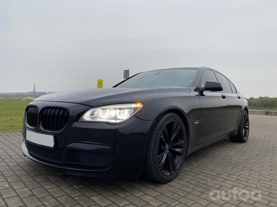 BMW 7 Series F01/F02 Sedan