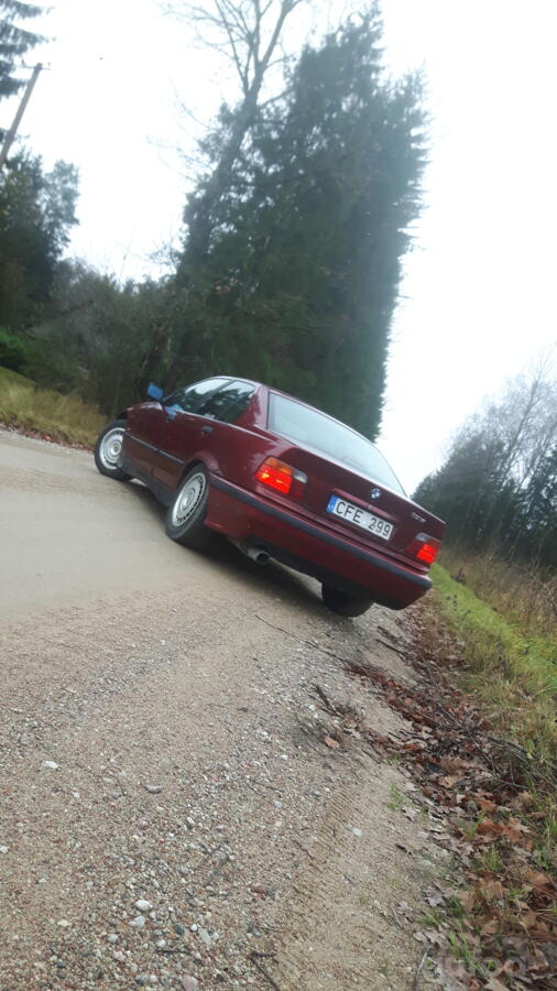 BMW 3 Series E36 Sedan