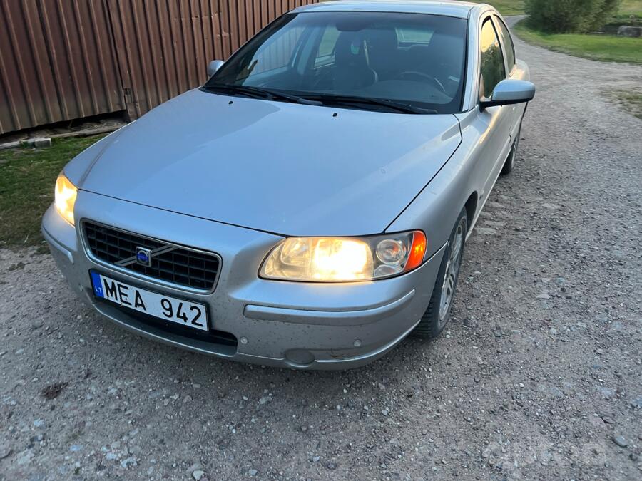 Volvo S60 1 generation [restyling] Sedan