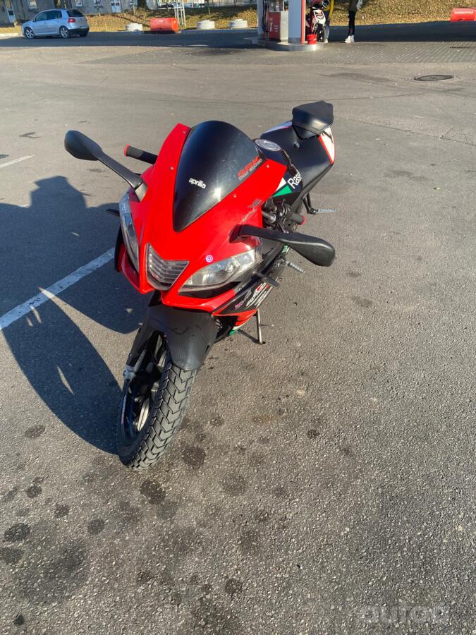 Aprilia RS