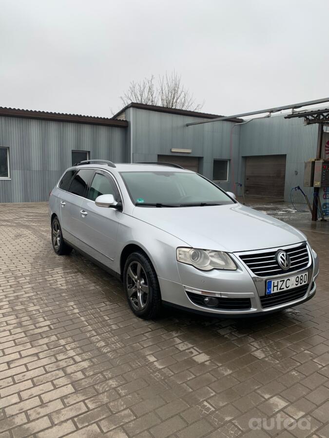 Volkswagen Passat B6 wagon 5-doors