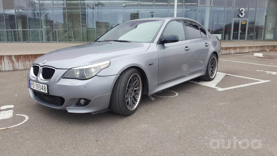 BMW 5 Series E60/E61 Sedan