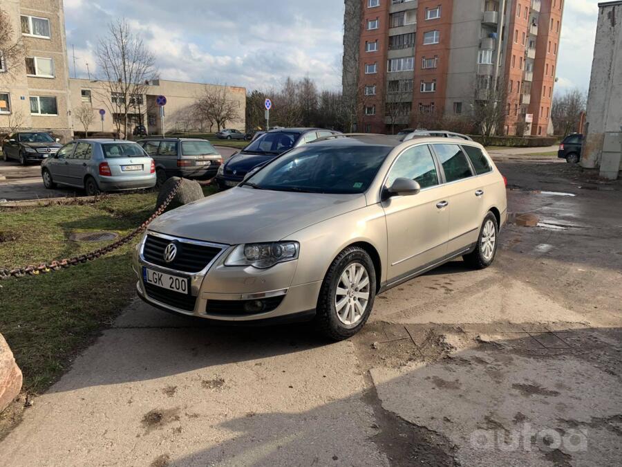 Volkswagen Passat B6 wagon 5-doors