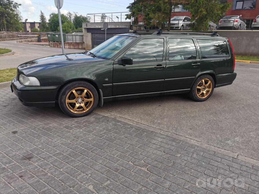 Volvo V70 1 generation wagon