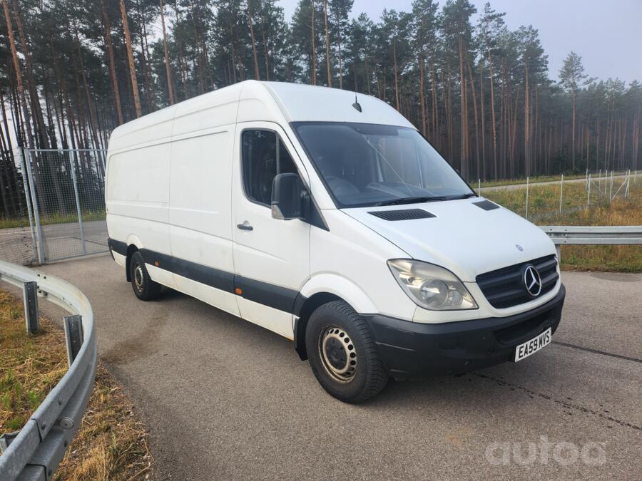 Mercedes-Benz Sprinter Second generation