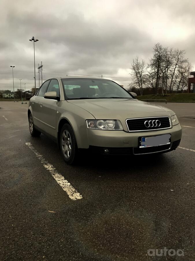 Audi A4 B6 Sedan
