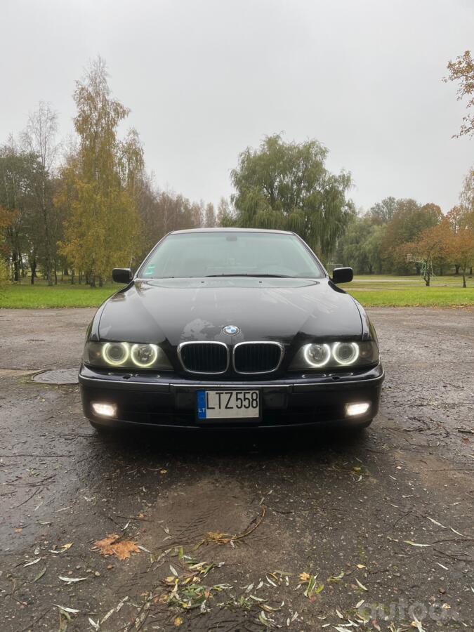 BMW 5 Series E39 Sedan 4-doors