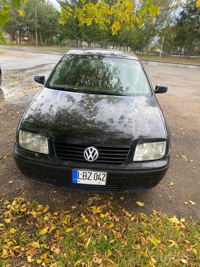 Volkswagen Jetta 4 generation Sedan