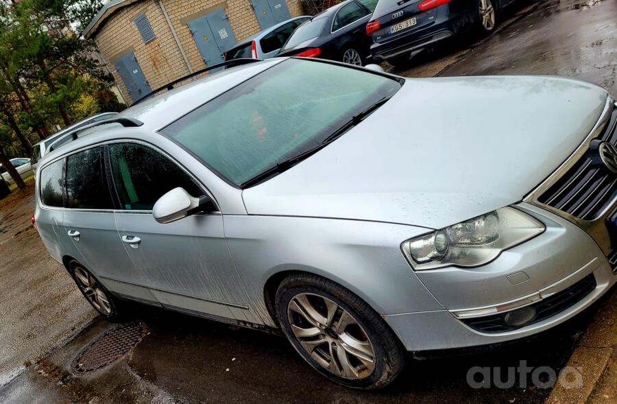 Volkswagen Passat B6 wagon 5-doors