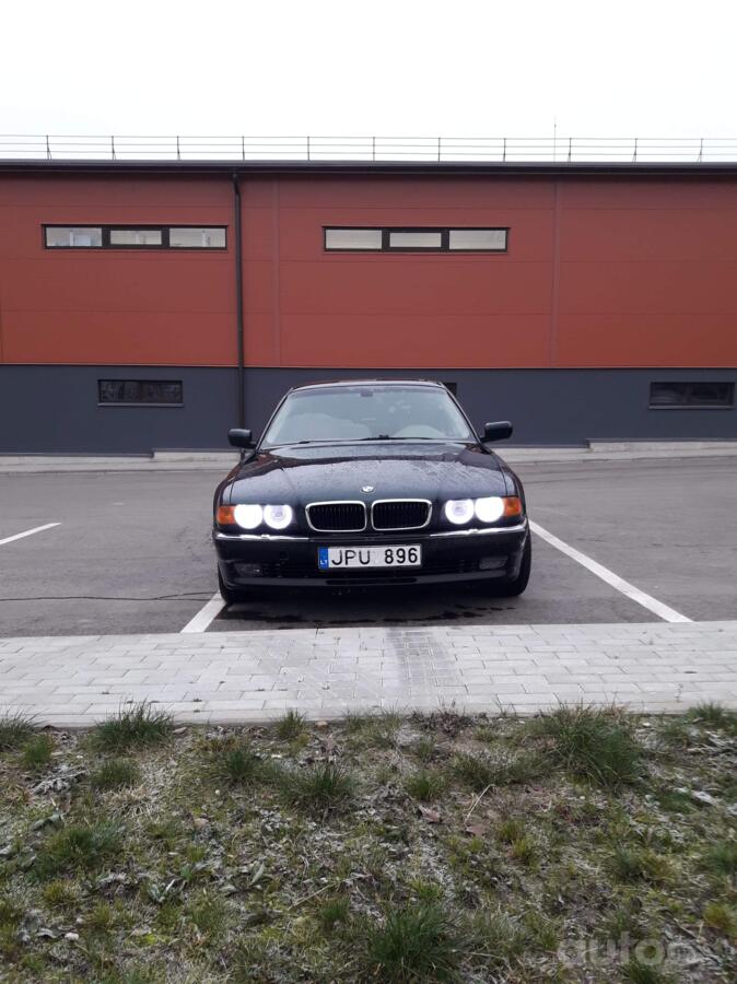 BMW 7 Series E38 [restyling] Sedan