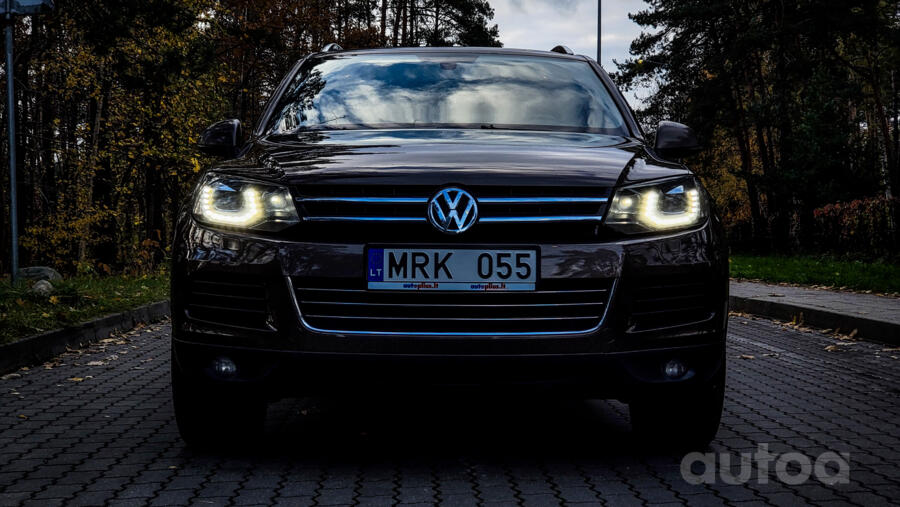 Volkswagen Touareg 2 generation Crossover