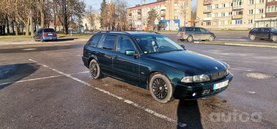 BMW 5 Series E39 Touring wagon