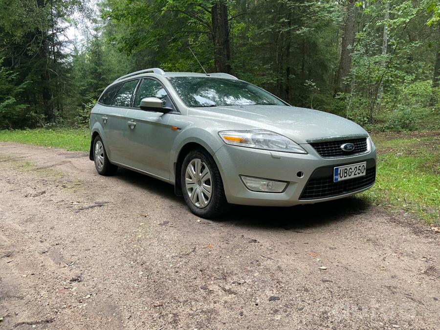 Ford Mondeo 4 generation wagon