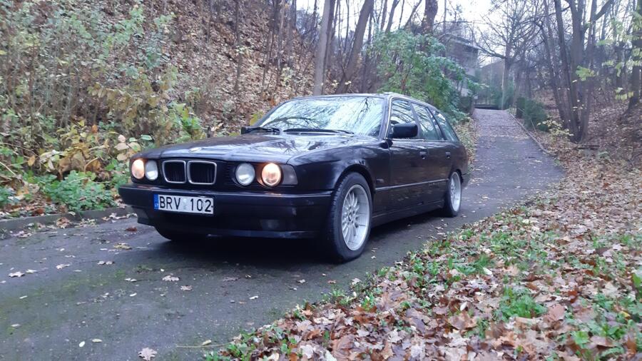 BMW 5 Series E34 Touring wagon