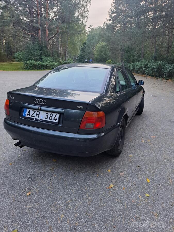 Audi A4 B5 Sedan